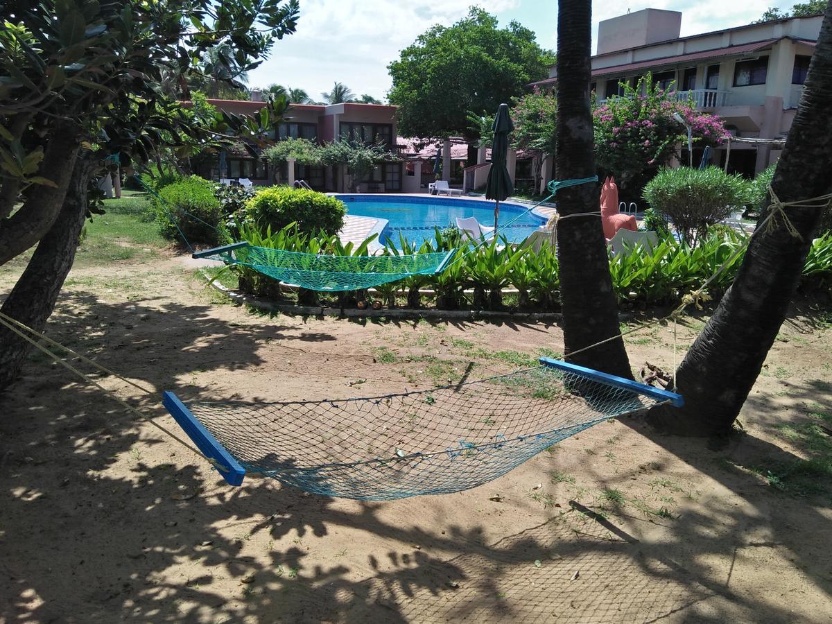 Golden Sun Beach Resort Mahábalipuram Kültér fotó