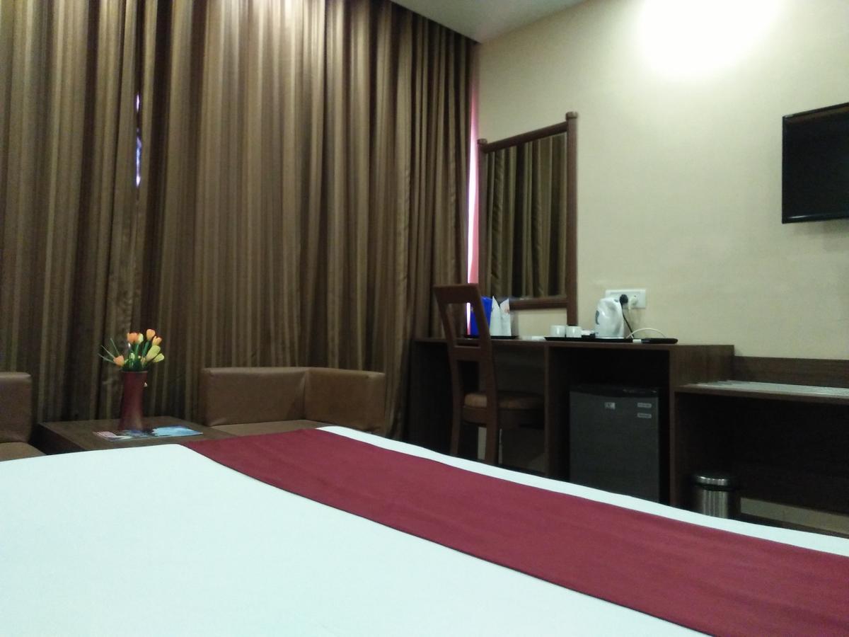 Golden Sun Beach Resort Mahábalipuram Kültér fotó